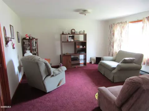 24953 Locust Rd, Lanark, IL 61046 photo 6