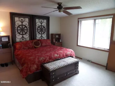5-214 Heathcliff, Lanark, IL 61046 photo 11