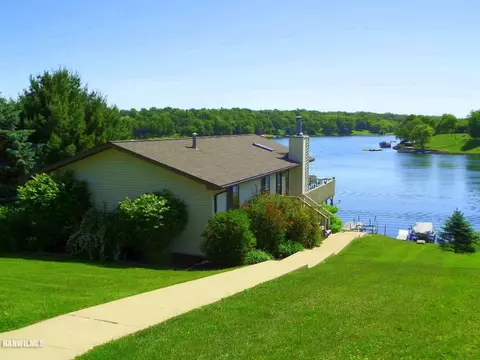 5-214 Heathcliff, Lanark, IL 61046 photo 1