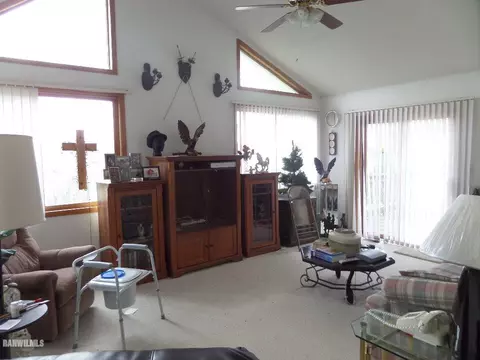 4-174 Misty Ct, Lanark, IL 61046 photo 5