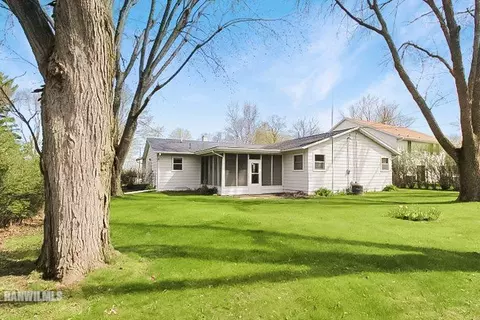 2001 W Laurel St, Freeport, IL 61032 photo 25
