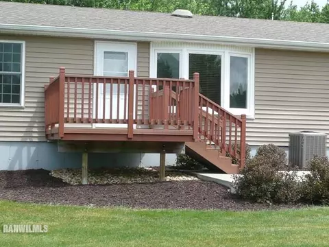2433 Sunset Dr, Freeport, IL 61032 photo 22