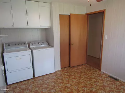 121 W Dame Ave, Lanark, IL 61046 photo 16