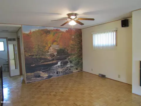 121 W Dame Ave, Lanark, IL 61046 photo 10