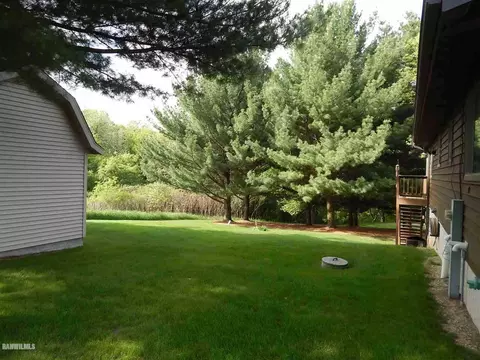 4-27 28 Grandview Dr, Lanark, IL 61046 photo 23