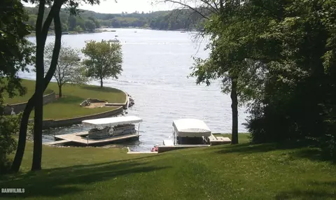 27-41 Ridgeview Dr, Lanark, IL 61046 photo 2