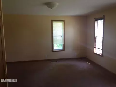 9422 Adeline Rd, Leaf River, IL 61047 photo 12