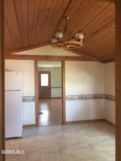 9422 Adeline Rd, Leaf River, IL 61047 photo 19