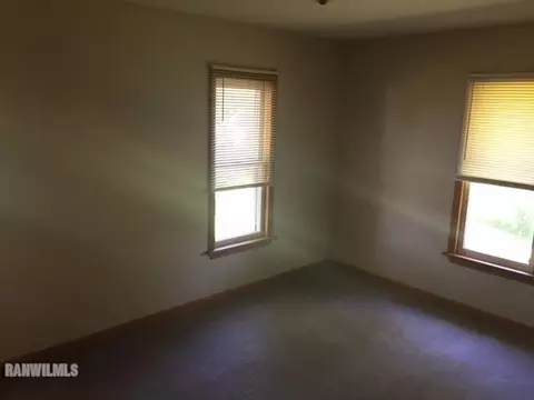 9422 Adeline Rd, Leaf River, IL 61047 photo 16