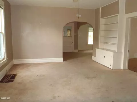 1404 S Oak Ave, Freeport, IL 61032 photo 18