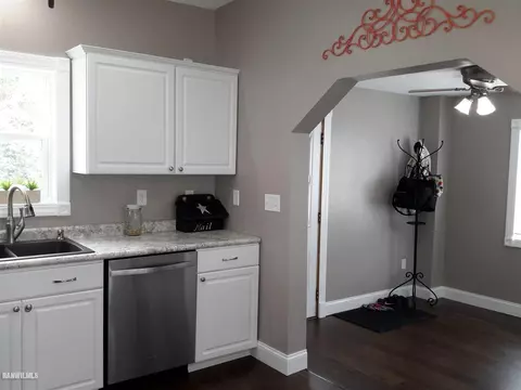 3342 S Pecatonica Rd, Pecatonica, IL 61063 photo 6