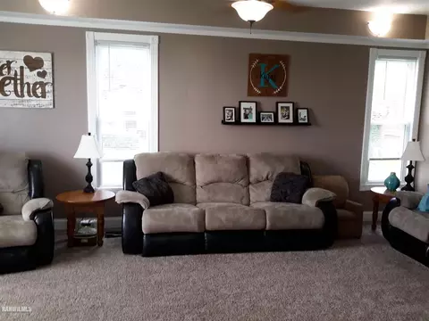 3342 S Pecatonica Rd, Pecatonica, IL 61063 photo 10