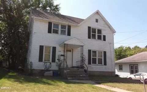521 Empire St, Freeport, IL 61032 photo 1