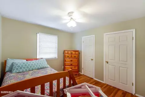730 Brad Mar Dr, Freeport, IL 61032 photo 11