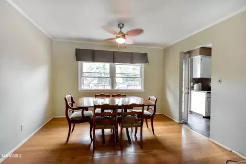 730 Brad Mar Dr, Freeport, IL 61032 photo 9