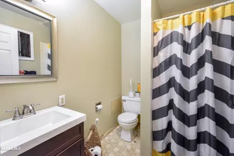 730 Brad Mar Dr, Freeport, IL 61032 photo 14