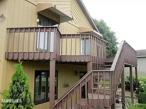 1563 Chadbourne Dr, Davis, IL 61019 photo 3