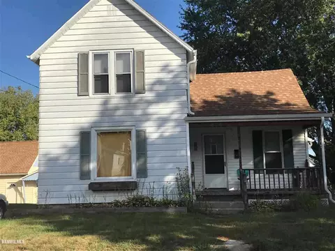 804 E Garden St, Freeport, IL 61032 photo 1