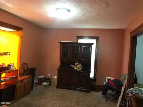 804 E Garden St, Freeport, IL 61032 photo 5