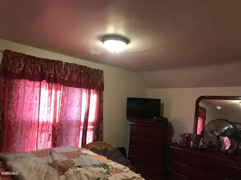 804 E Garden St, Freeport, IL 61032 photo 8