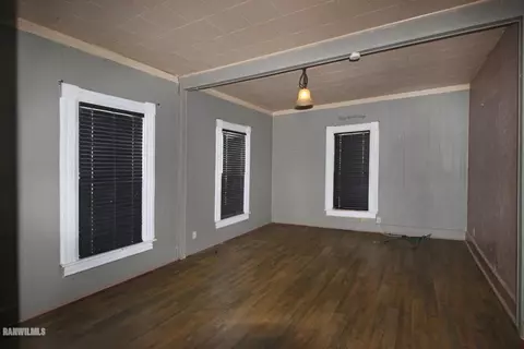 734 E Shawnee St, Freeport, IL 61032 photo 11