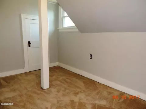 303 E North St, Durand, IL 61024 photo 18