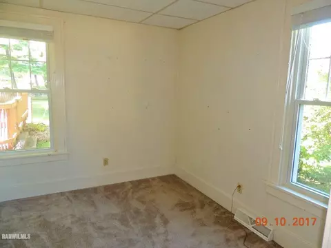 303 E North St, Durand, IL 61024 photo 11