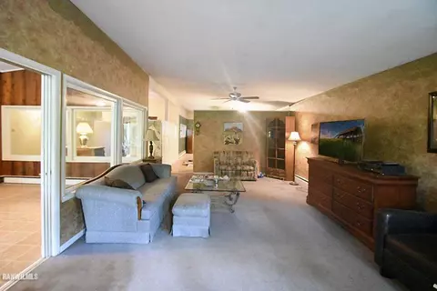 1797 S Demeter Dr, Freeport, IL 61032 photo 7