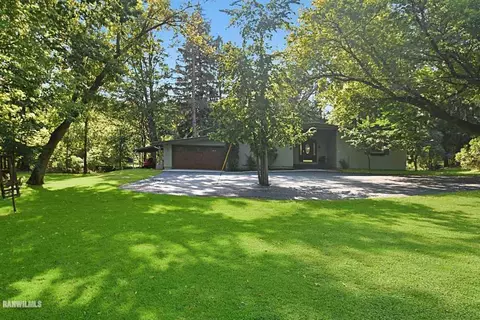1797 S Demeter Dr, Freeport, IL 61032 photo 22