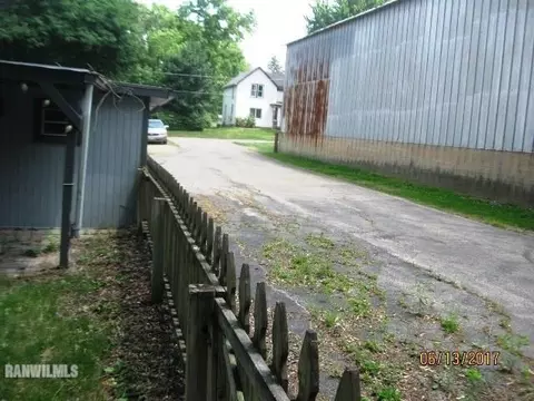 1237 E Shawnee St, Freeport, IL 61032 photo 22