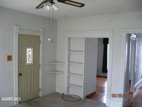 1237 E Shawnee St, Freeport, IL 61032 photo 5