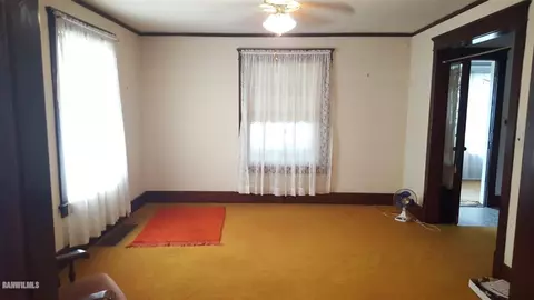 201 E Lincoln, Mount Carroll, IL 61053 photo 4