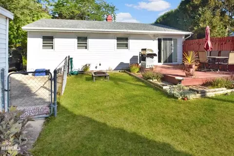 1423 Mark Dr, Freeport, IL 61032 photo 22