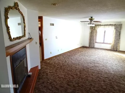 1326 Il Route 75 E, Freeport, IL 61032 photo 17