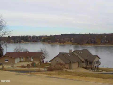 5-172 Heathcliff Dr, Lanark, IL 61046 photo 2
