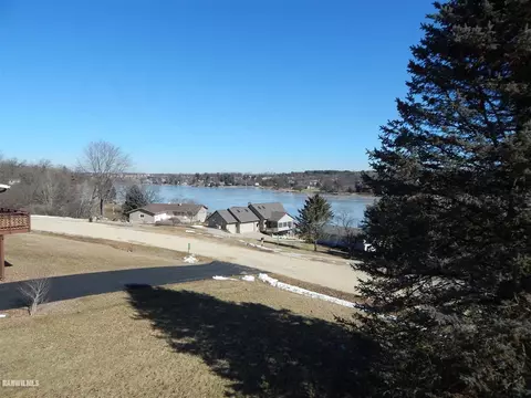 5-171 Heathcliff Dr, Lanark, IL 61046 photo 3