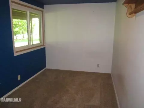 122 SW Lanark Ave, Lanark, IL 61046 photo 16