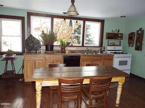 10443 E Loran Rd, Mount Carroll, IL 61053 photo 3