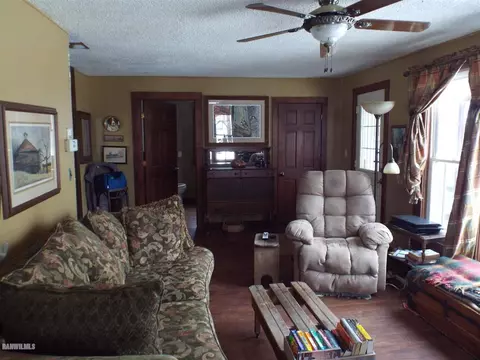 10443 E Loran Rd, Mount Carroll, IL 61053 photo 6