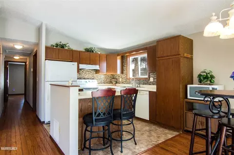 983 Winborne, Lake Summerset, IL 61019 photo 7