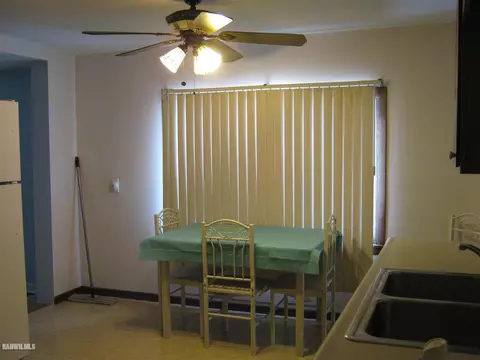 2411 E Angle Rd, Dakota, IL 61018 photo 4