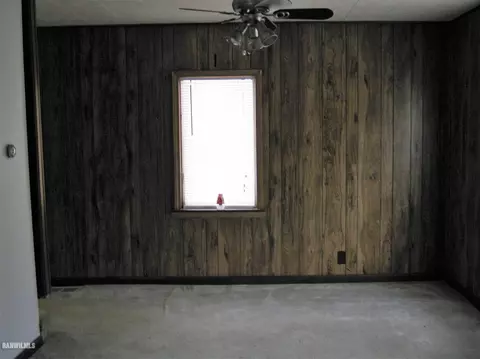 2411 E Angle Rd, Dakota, IL 61018 photo 7