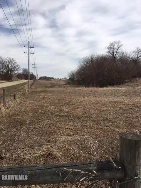 2411 E Angle Rd, Dakota, IL 61018 photo 18