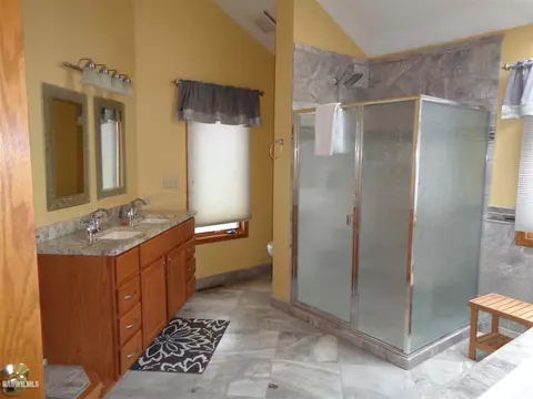 1 E Point Ct, Galena, IL 61036 photo 12