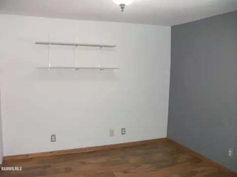 3864 E River Rd, Freeport, IL 61032 photo 8