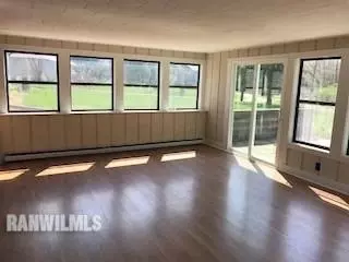 1460 Sylvan Ct, Freeport, IL 61032 photo 9