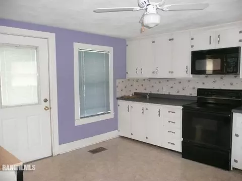 217 E Mason, Lena, IL 61048 photo 7