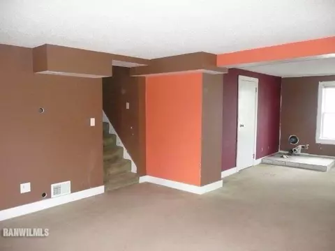 217 E Mason, Lena, IL 61048 photo 11