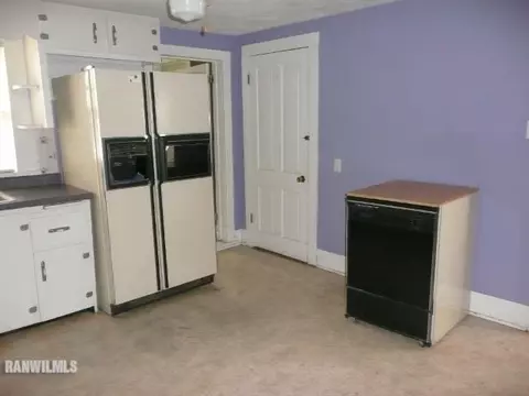 217 E Mason, Lena, IL 61048 photo 8