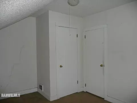 217 E Mason, Lena, IL 61048 photo 25